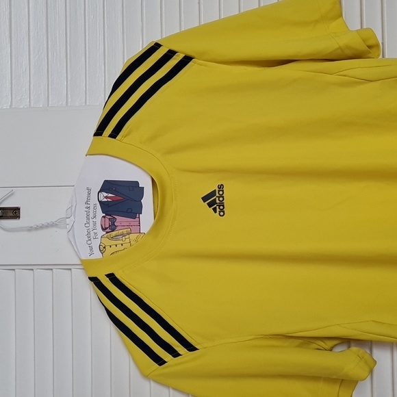 💢ADIDAS SHIRT💢 - Picture 3 of 11